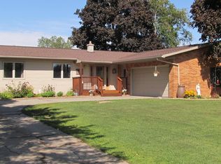 7325 N Linden Rd, Mount Morris, MI 48458