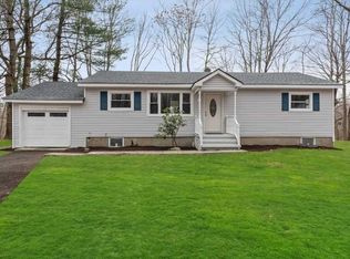 63 Holt Rd, Hyde Park, NY 12538