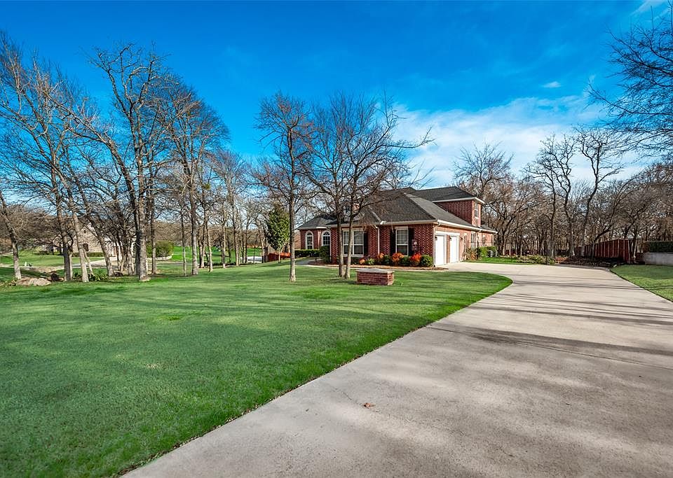 1st image of 10525 Silver Fox Ct