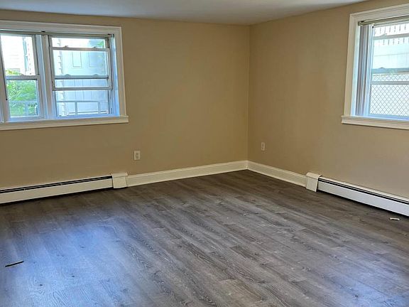 3rd image of 69 Briggs Ave #1