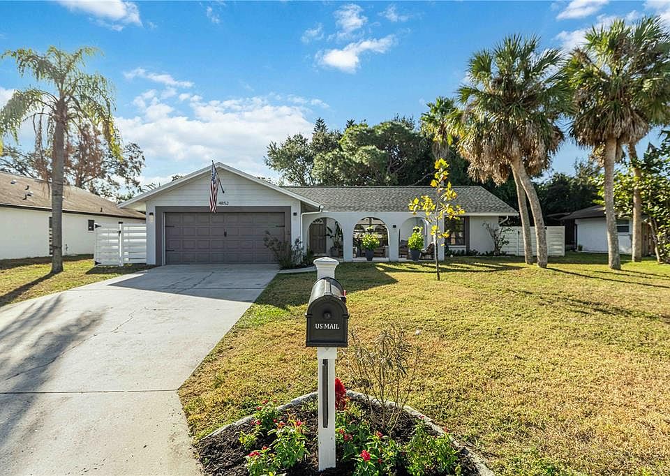 1st image of 4852 Greencroft Rd