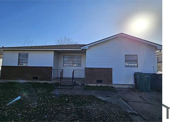 1st image of 324 NW 90th St