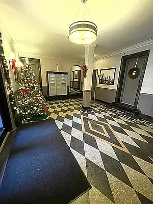 Rented by Metropolis International Realty Inc. | media 7