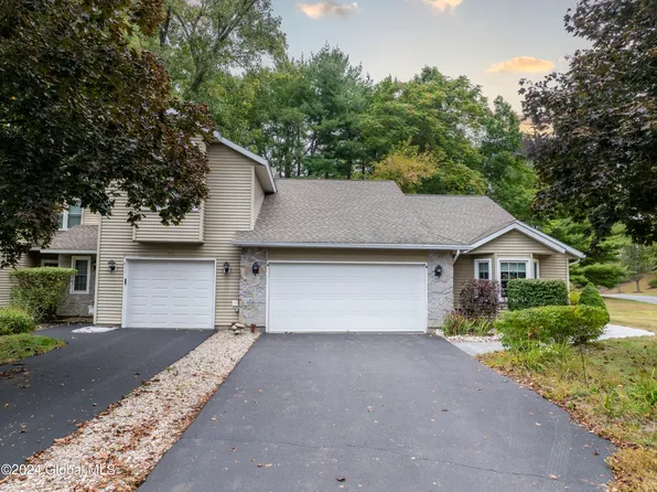 501 Highwood Circle, Guilderland, NY 12203