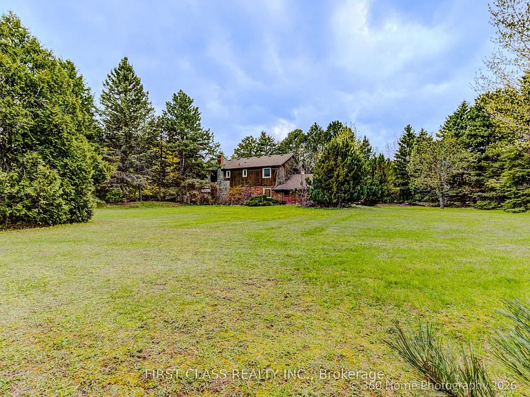 1201 Kingdale Rd — Photo 2