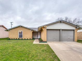 5513 Bishop Ct, Lake Dallas, TX 75065