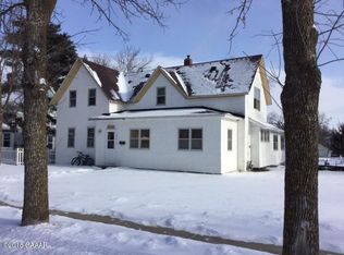 624 Elm St S, Sauk Centre, MN 56378