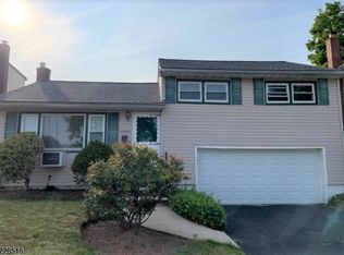 1084 Gruber Ave, Union, NJ 07083