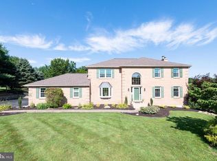201 Lenora Ln, Downingtown, PA 19335