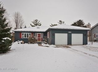 1305 Newton Ave, Batavia, IL 60510