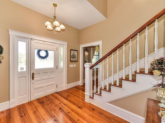2nd image of 4940 Windsong Way