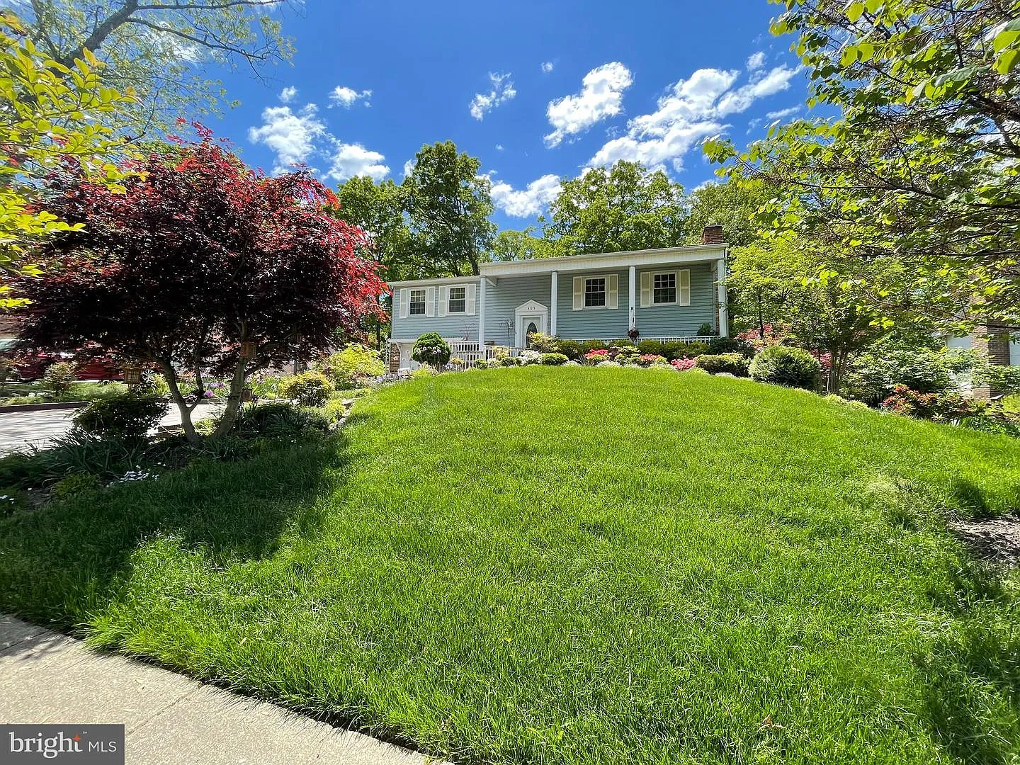 405 Tanglewood Ct photo 1