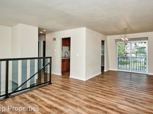 9105 E Chenango Ave, Greenwood Village, CO 80111