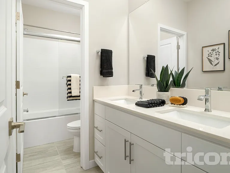 10516 Paseo Garcia Ct — Photo 11