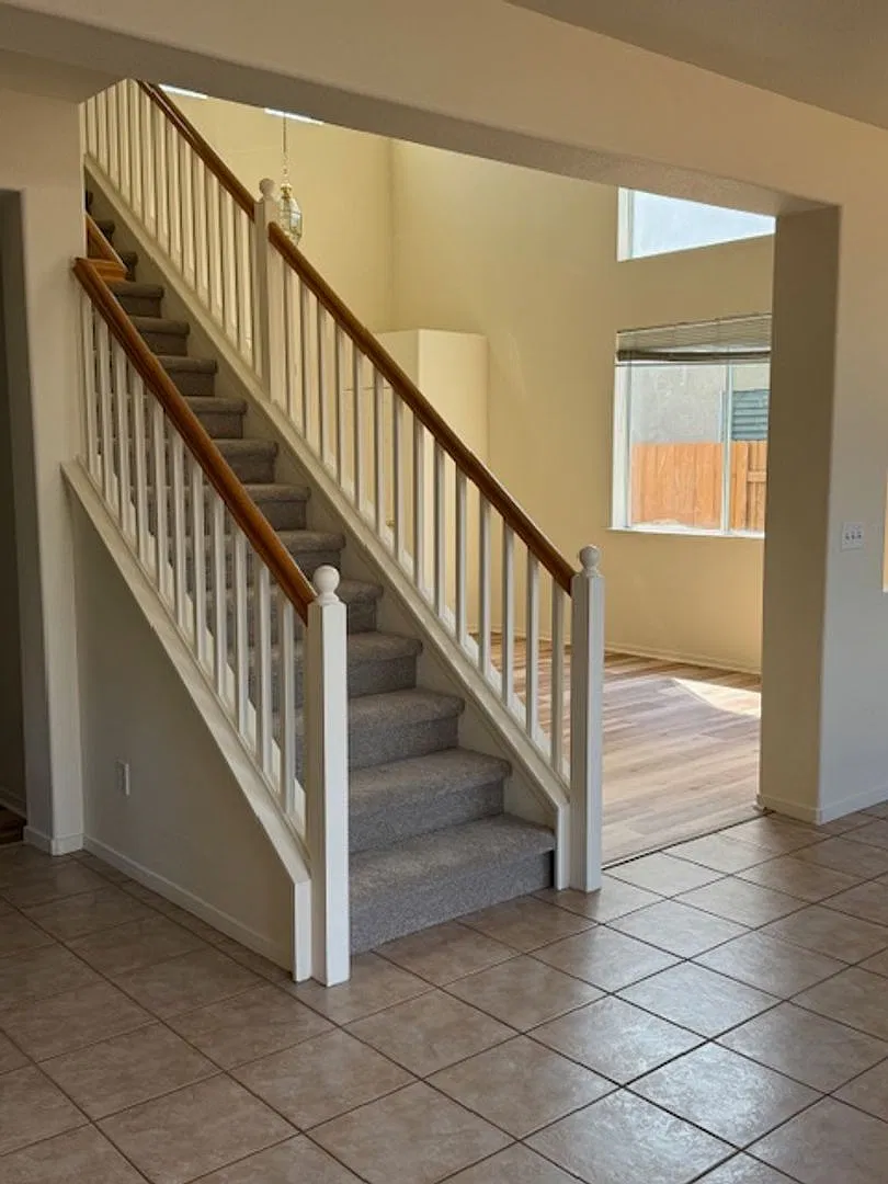 Nice & clean 3 Bedroom, 2 Bath Home in Citrus Heights! — Photo 3