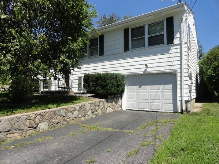 1st image of 20 Derby Ave