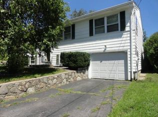 20 Derby Ave, North Providence, RI 02904