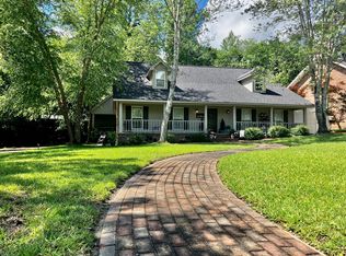 110 Merianne Dr, Hattiesburg, MS 39402