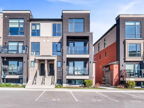 185 Veterans Dr #17, Brampton, ON L7A 5L2