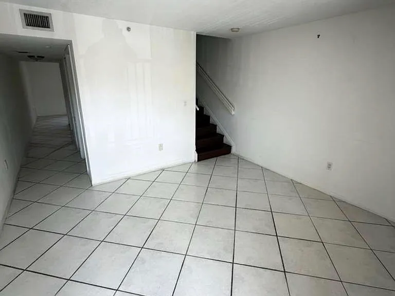 12645 SW 91st St #210 — Photo 6