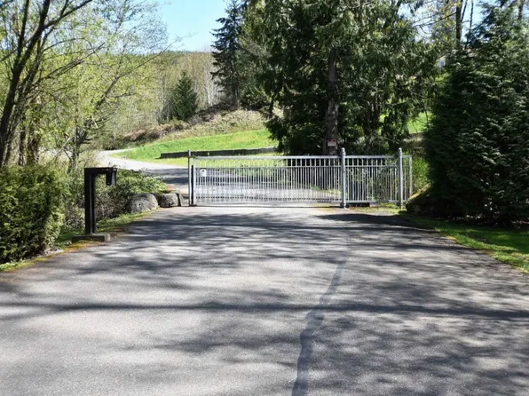 3598 Longeets Ln, Bellingham, WA 98226