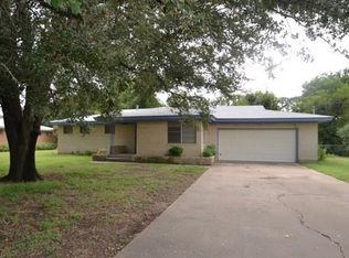 230 Meador Ln, Stephenville, TX 76401
