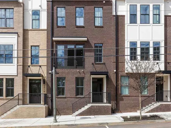 213 New St #24, Decatur, GA 30030