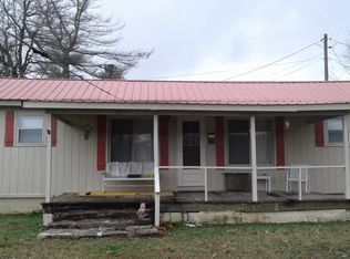 118 Linger Lake Trl, Crossville, TN 38571