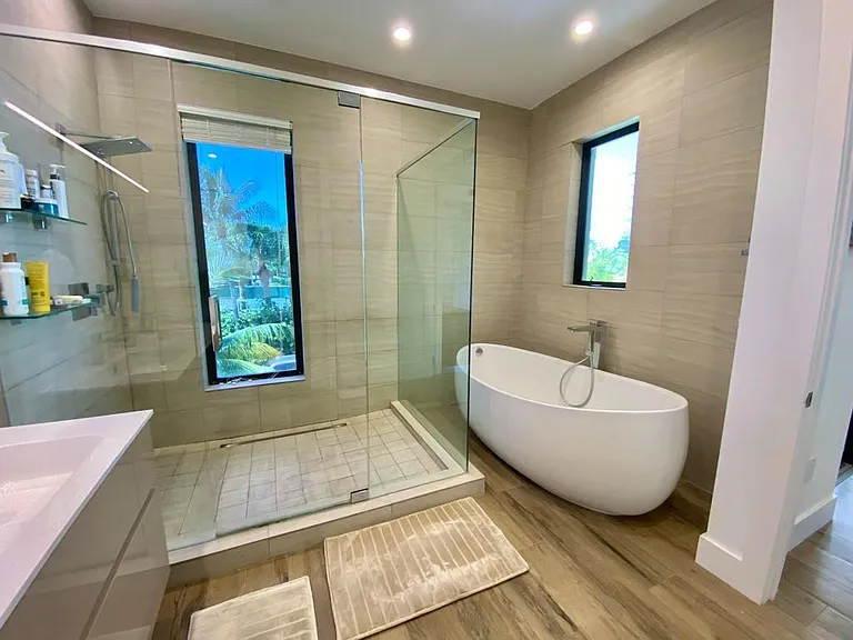 348 Balboa St — Photo 29