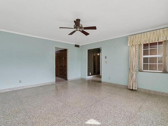 3rd image of 3133 W Palmetto St #3133