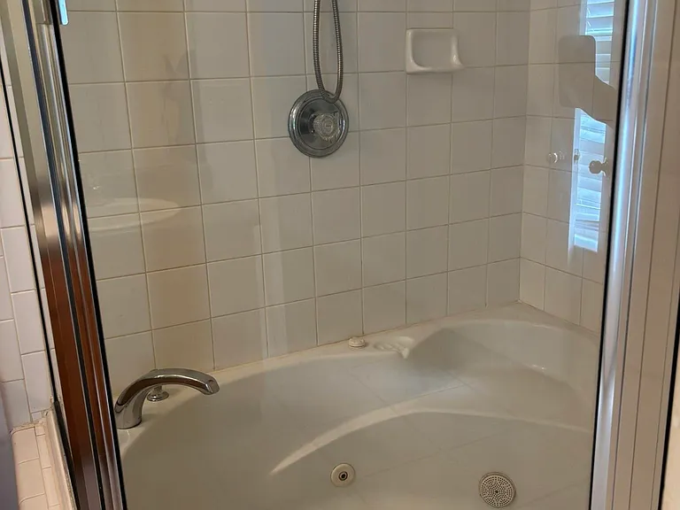 3326 Golden Rain Dr — Photo 21