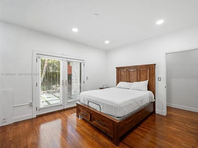 314 Romano Ave — Photo 6