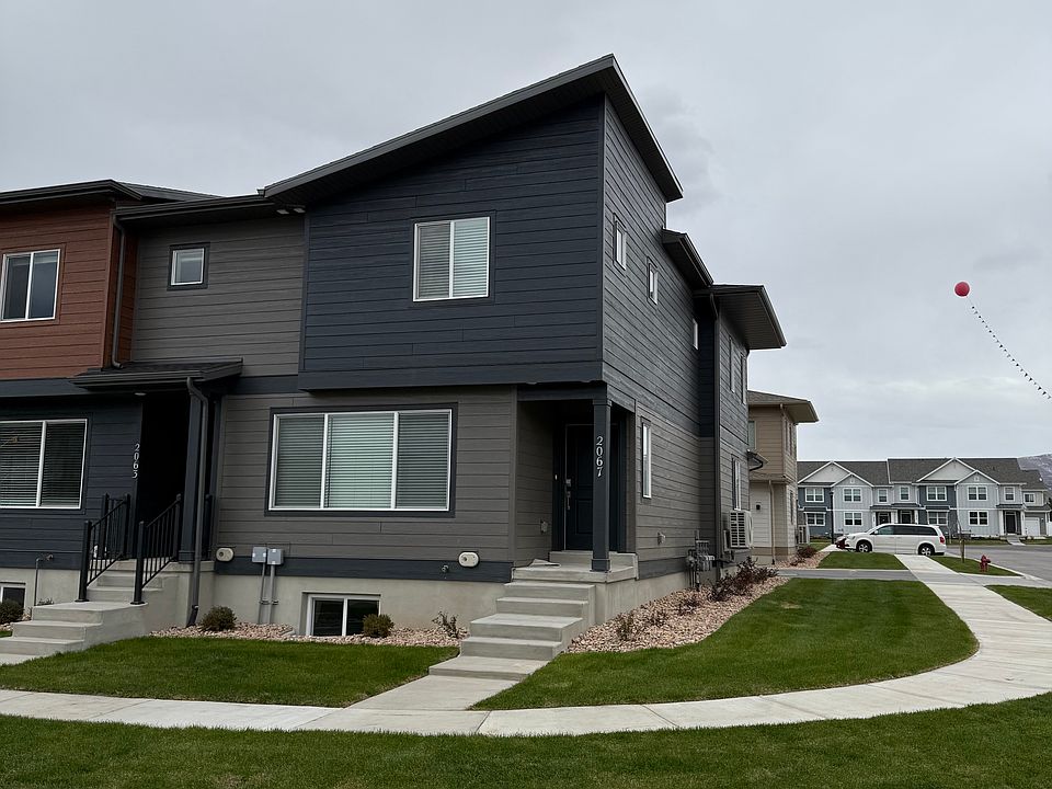End Unit Townhome for privacy and side yard.