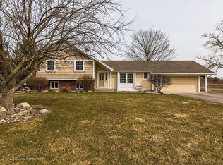 2110 Hagadorn Rd, Mason, MI 48854