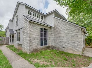 8009 Hoovers Bnd, San Antonio, TX 78250