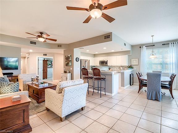 5th image of 10492 Autumn Breeze DR #101