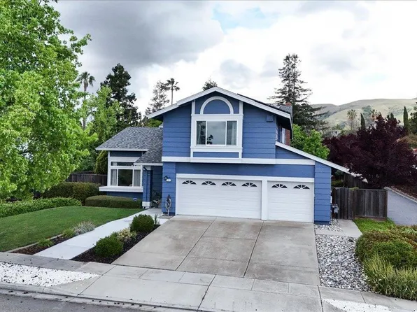 466 Crystalline Dr, Fremont, CA 94539