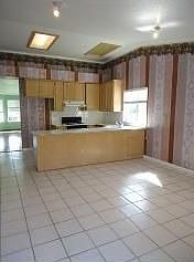 4th image of 6466 San Stefano St