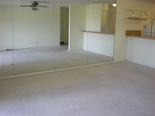 2nd image of 7006 N Holiday Dr