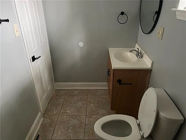 2716 Riverland Dr — Photo 11