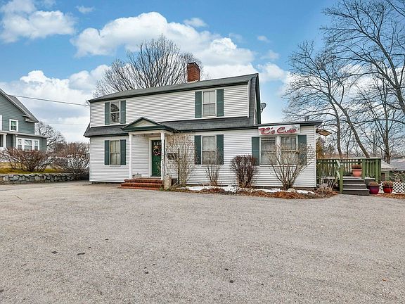 4th image of 366 Nashua Street