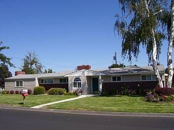 1st image of 378 N Desdemona Dr