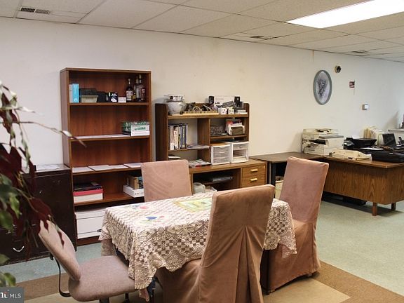 5th image of 11 N Maple Ave Ste 107