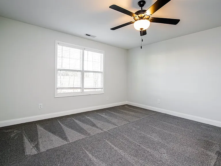 43 Patagonia Pl — Photo 10