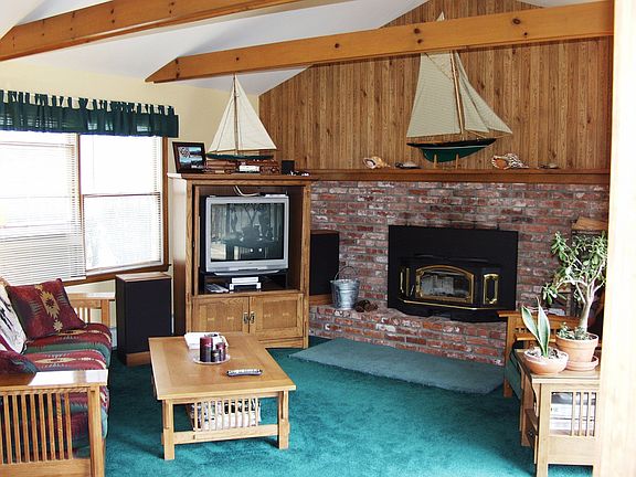 Great stepdown family room.