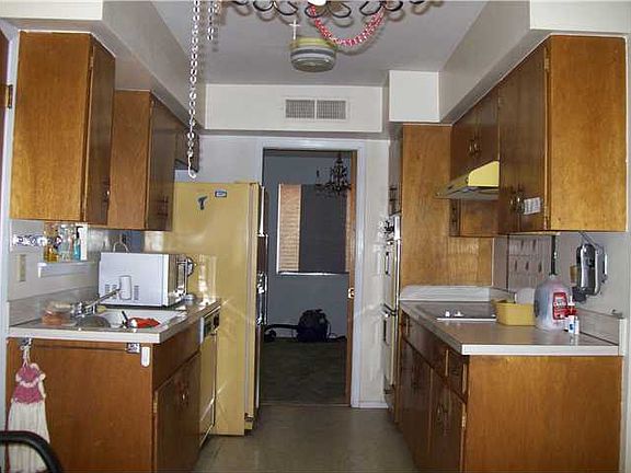 4th image of 6705 Morningside Cir