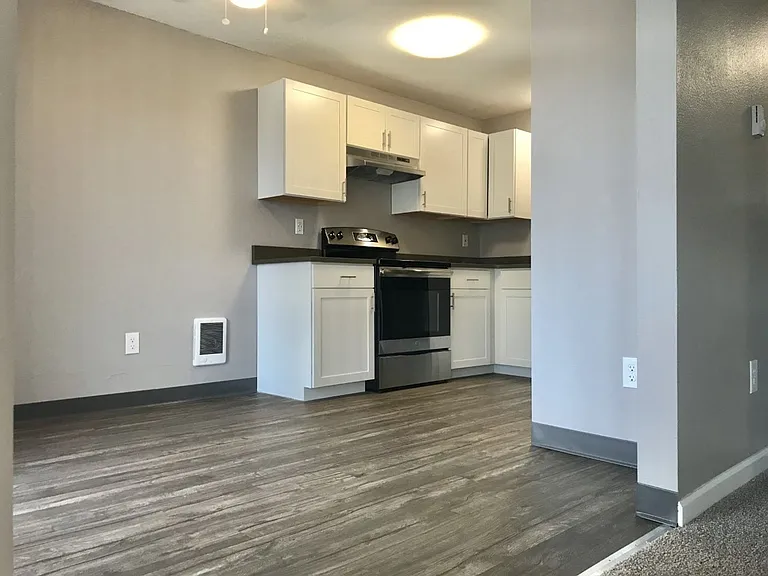 Forest Park Apartments — Photo 27
