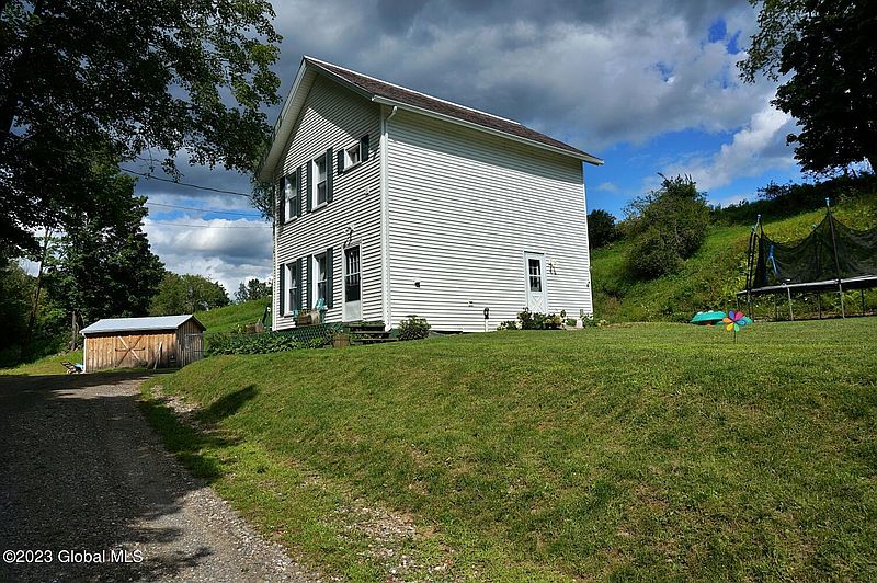 2nd image of 152 South Main Street