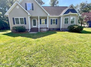 213 Country Place Rd, Wilmington, NC 28409