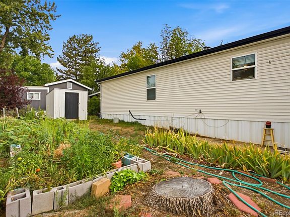 5th image of 723 Cardinal Drive